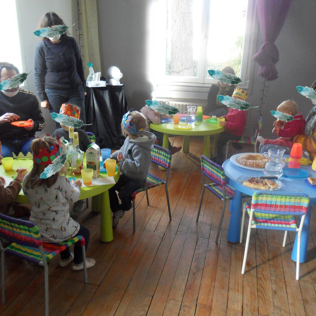 partage de galette avec enfants